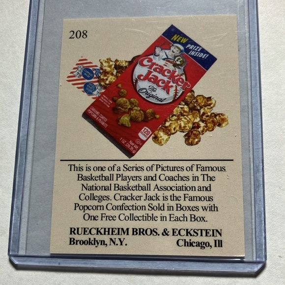 Cracker Jack Victor Wembanyama Ball Players Card NM+ RARE - Picture 2 of 2